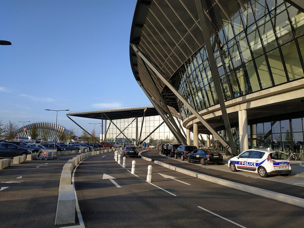 LYON AÉROPORT